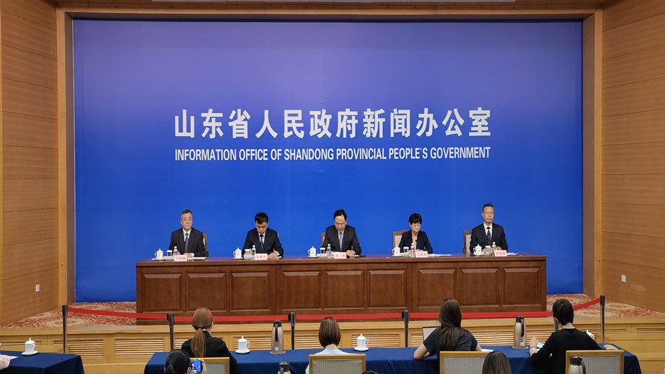 海峡两岸新旧动能转换产业合作区有关情况新闻发布会
