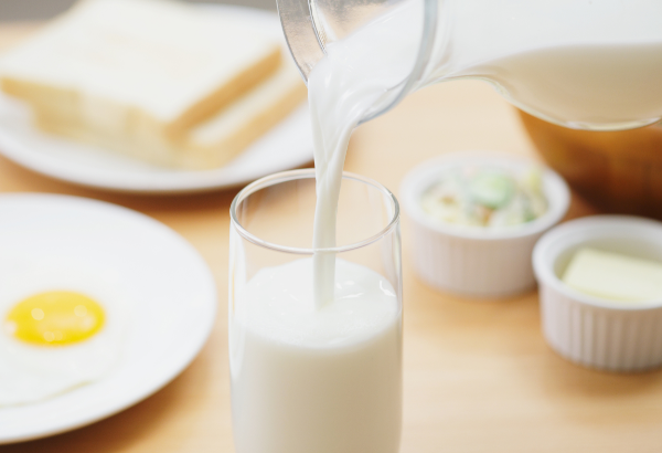 喝脱脂奶能减肥？营养师告诉你答案