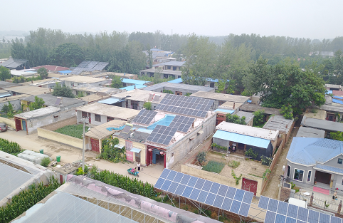 聊城闲置屋顶变身“阳光银行” 1—8月新增光伏发电并网项目1.4万个