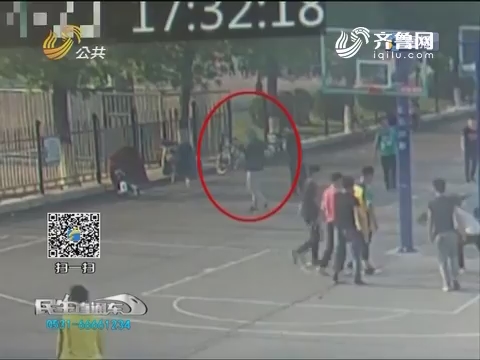 淄博：民警学生联手抓小偷