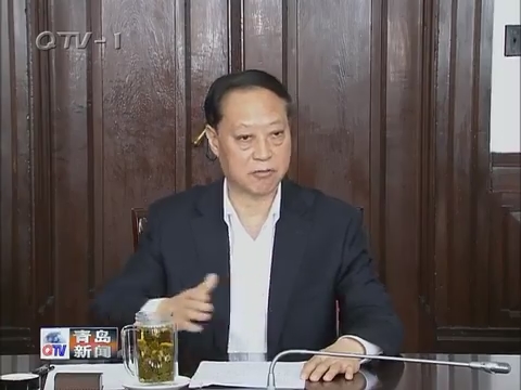 王文华到所在党支部讲两学一做学习教育专题党课