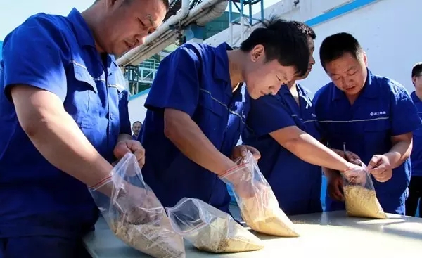 西王食品公司油脂厂开展岗位技能比武_西王资