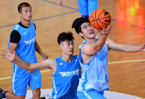 潍坊昌乐城市篮球联赛激战正酣 多名外援强势加盟