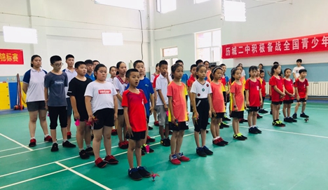 济南毽球少年备战2019年全国青少年毽球锦标赛