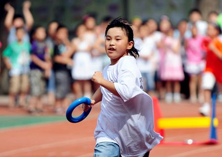 山东省首届少儿趣味田径锦标赛在青州举行