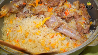 新疆英吉沙羊肉抓饭