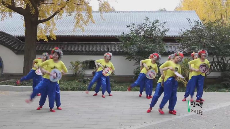 中國式養老-“典婆婆”的星夢舞奶奶舞團