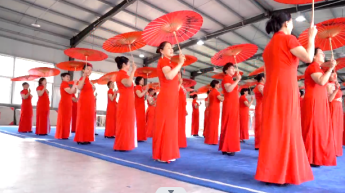 乐享银龄——郓城县东城社区起舞飞扬艺术团