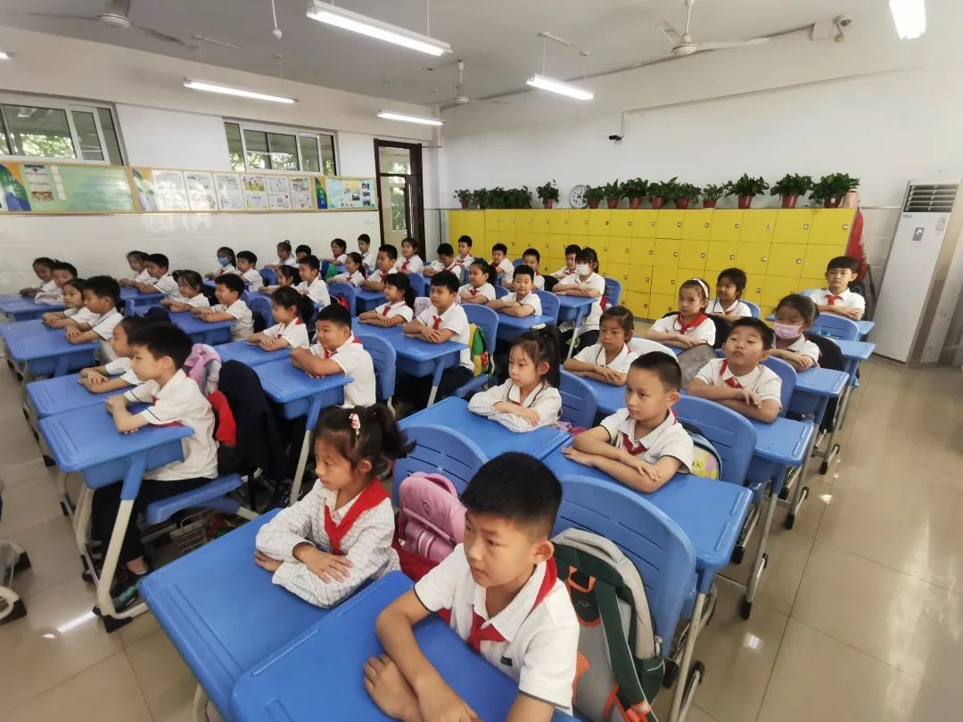 济南市历下区盛景小学开展“九一八”主题教育活动