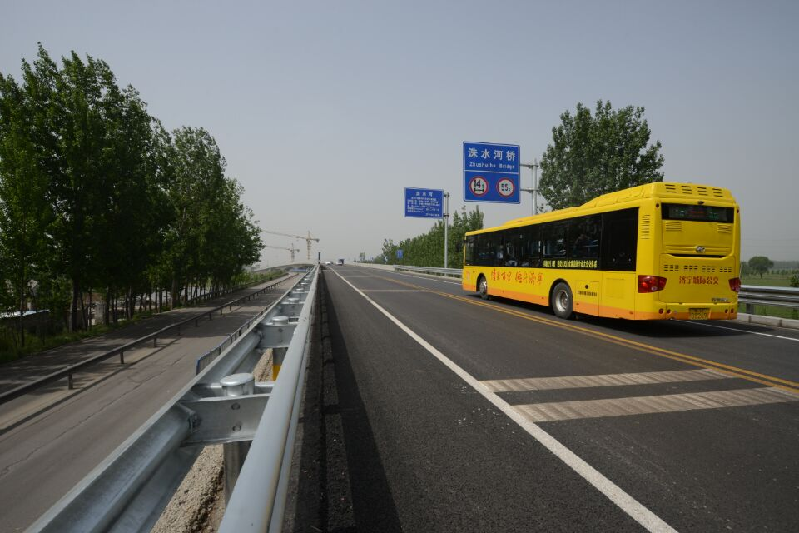 105国道济宁洙水河桥右幅通车 市民出行更加便利