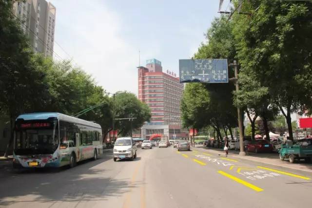 限时公交专用道8.jpg