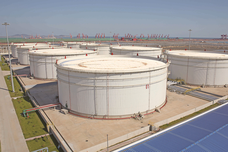 青岛快递外卖小哥有了专用泊位 在全国尚属首例