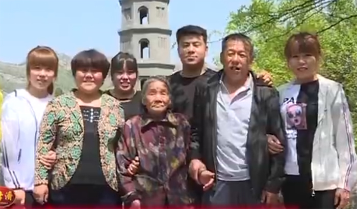 f6fdc4ca1d9c9eb7f30e92d4ead2f4e8.jpg 微信截图_20180518225807.jpg