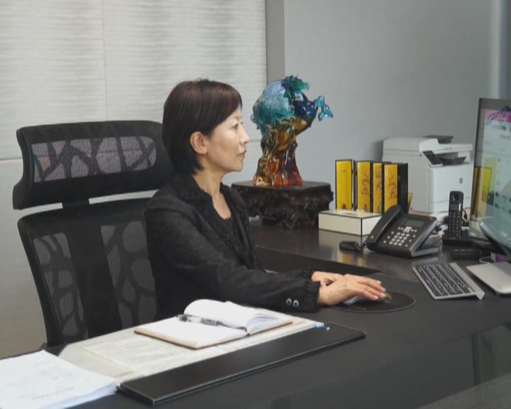 杨杰企业的掌舵者行业的领路人