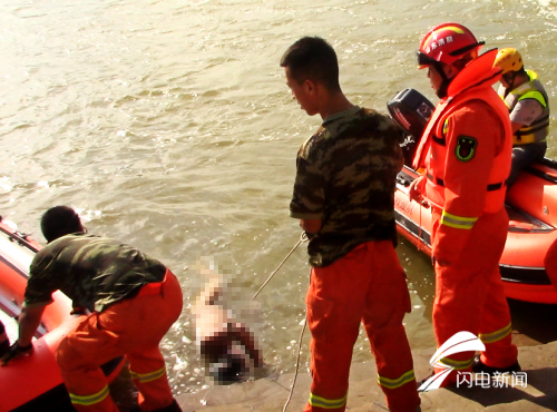 安丘五旬男子汶河溺水 事发近18小时后尸体被打捞上岸