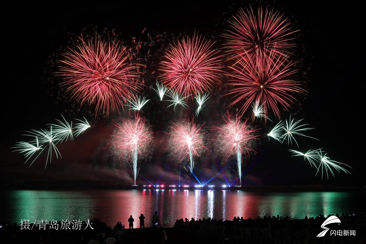 山东即墨海上音乐烟火绚烂首秀国庆假期持续六天