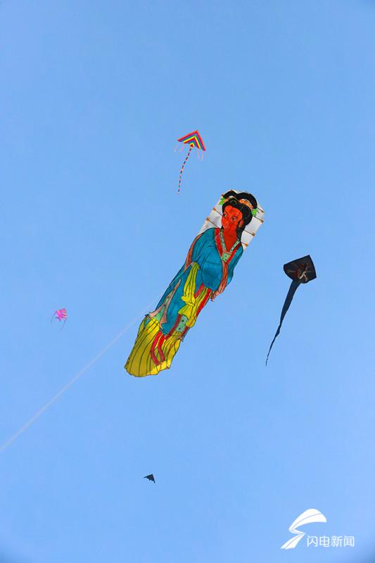 去泉城广场都见过的风筝天团一针一线都是自己做的