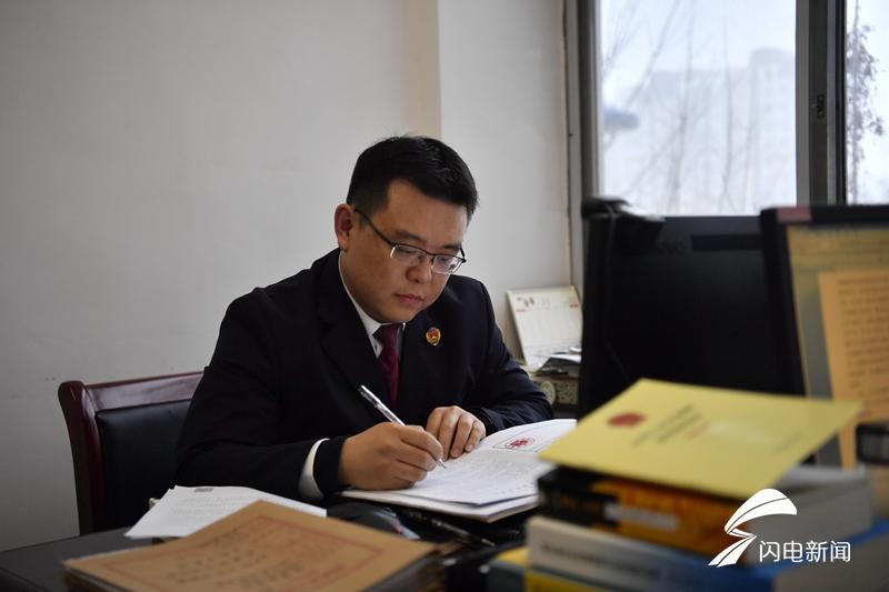 法官检察官工作好不好 人大代表来打分