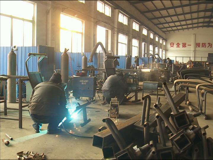 庆云共享工厂集小企业聚大产业