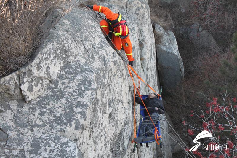泰山消防中队荣获庆祝改革开放40周年感动山东人物