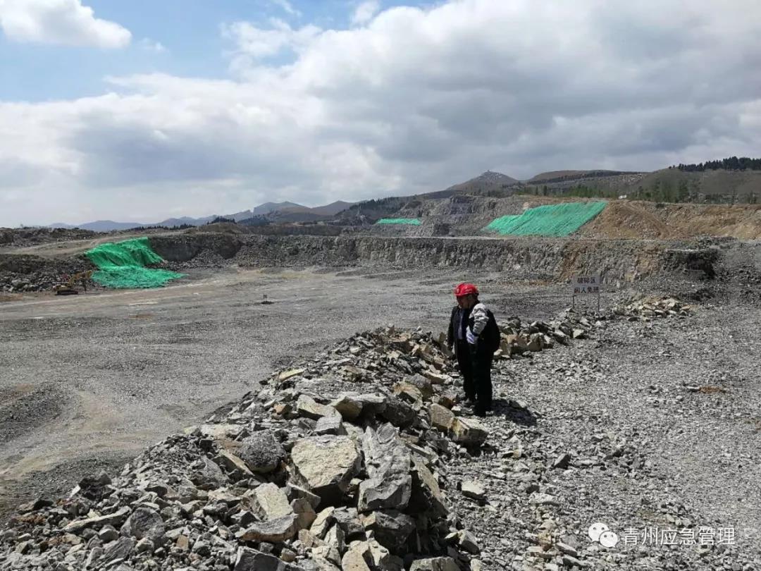 潍坊应急局对青州中联水泥非煤矿山安全生产许可证取证进行现场核查