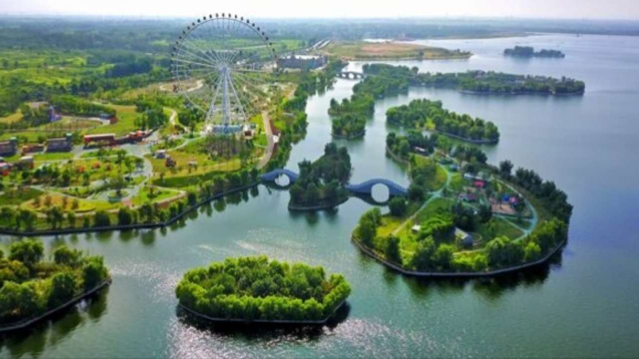 泰安满庄景区停车场饱和