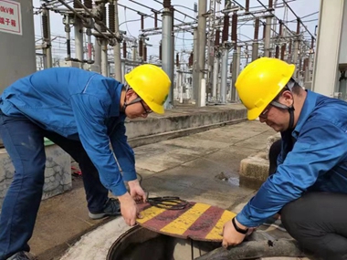 山東電力全面啟動省市縣三級應急值班 全力備戰“利奇馬”