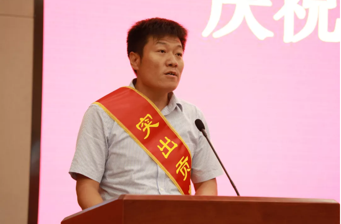 1568181837(3).png