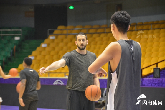 微信图片_20191111174131.jpg