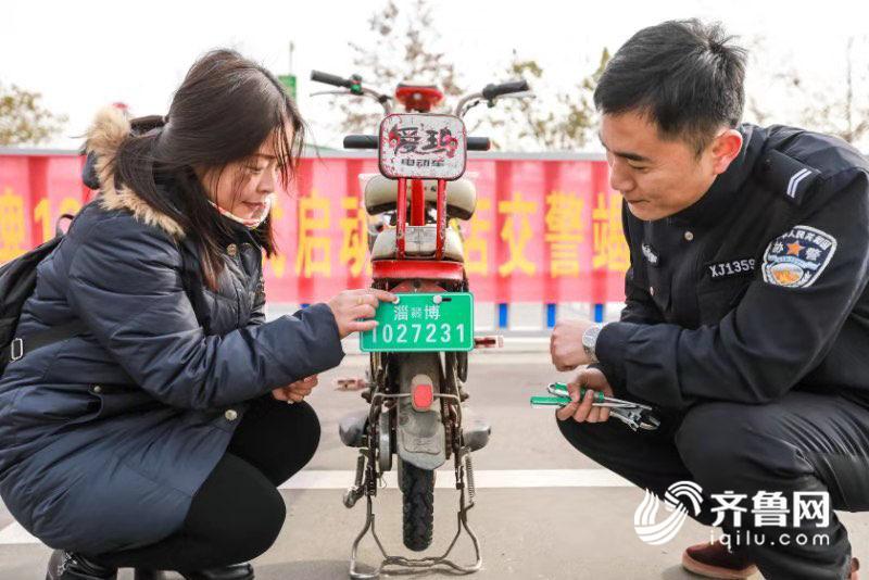 點)累計辦理電動自行車累計登記915輛,其中正式牌照302輛(新國標18輛