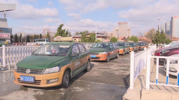 威海市文登区交通运输局出租车管理所开展规范乘车宣传活动