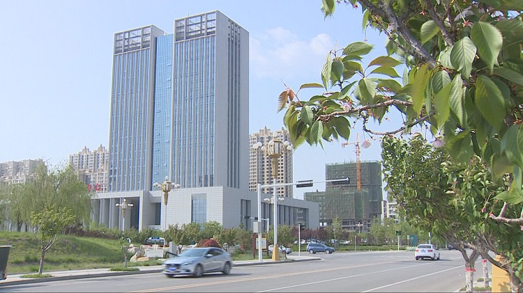 潍坊青州市领导现场办公调度东城片区项目建设