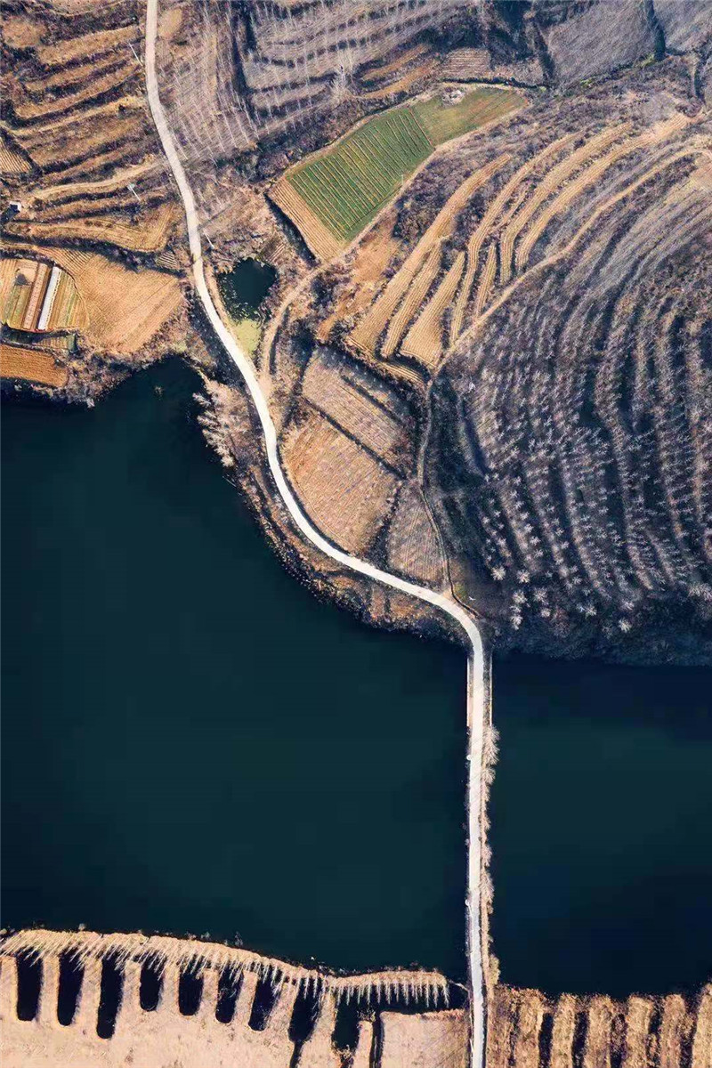 63秒丨航拍五莲墙夼水库这里的冬天很美