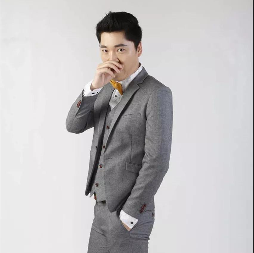 王凯文(凯文)山东广播电视台齐鲁频道首席主持人.