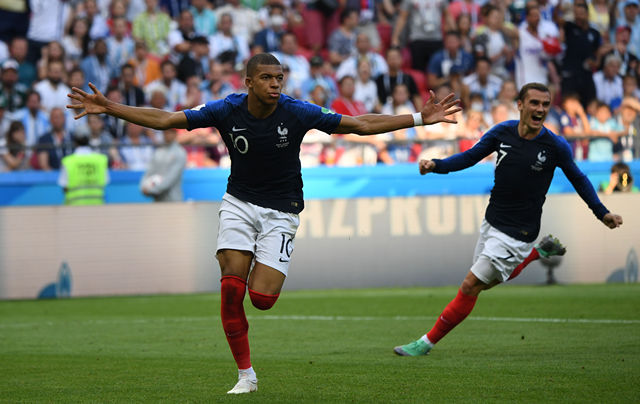 世界杯金鸡展翅法国队夺冠之路