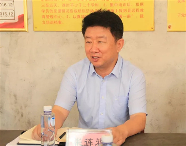县委常委县委办公室主任张连福到包挂软弱涣散村调研工作