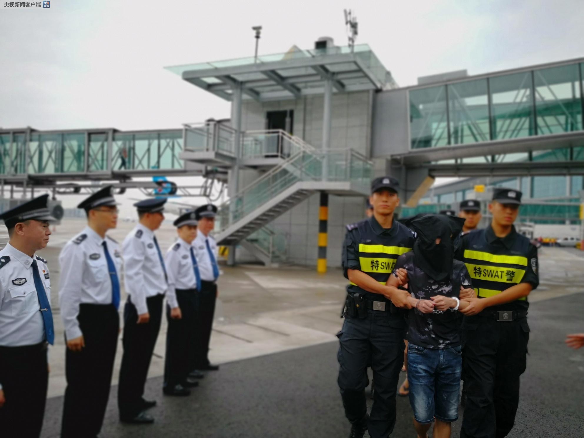 重庆警方跨境追逃特大网贷诈骗犯罪团伙成员全部落网