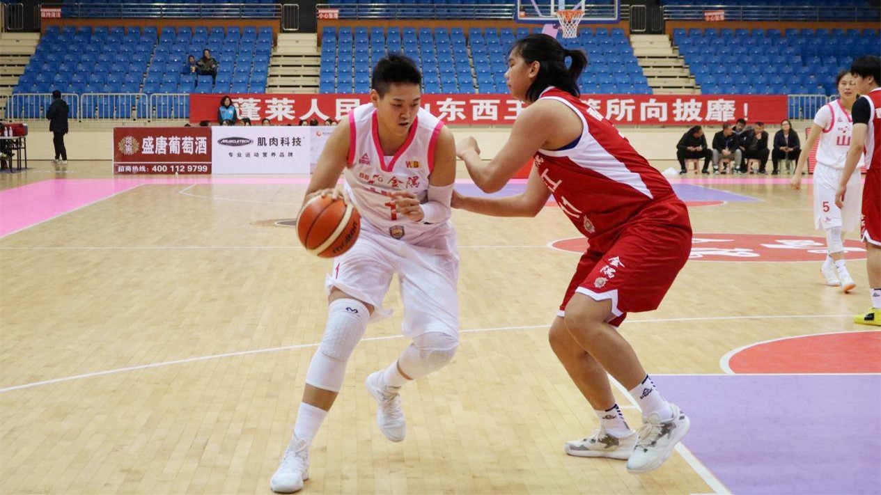 wcba曹君伟空砍26分山东西王女篮遭山西逆转