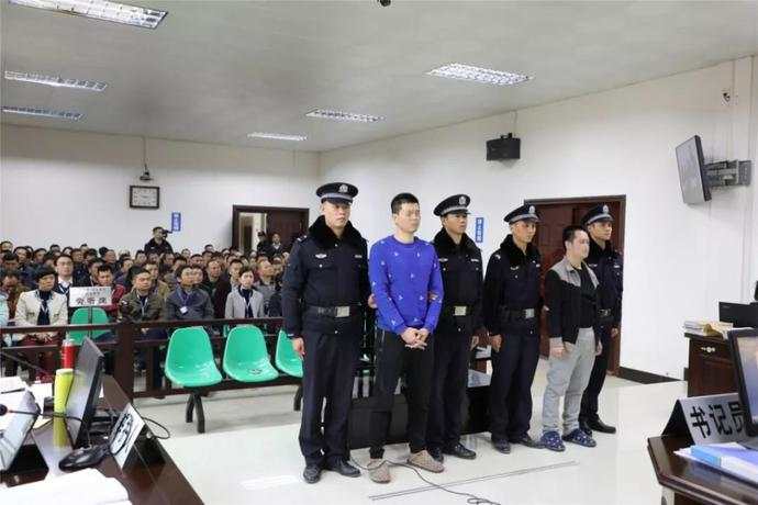 " 保护伞 " 案件,同时也是自陆川法院实施司法体制改革以来 , 法检 "