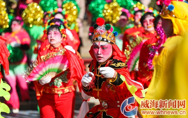 威海钹鼓齐鸣闹新春民俗演出年味浓