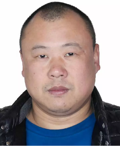 男 身份证号:370181198310115617 山东章丘官庄街道办事处张家庄村人