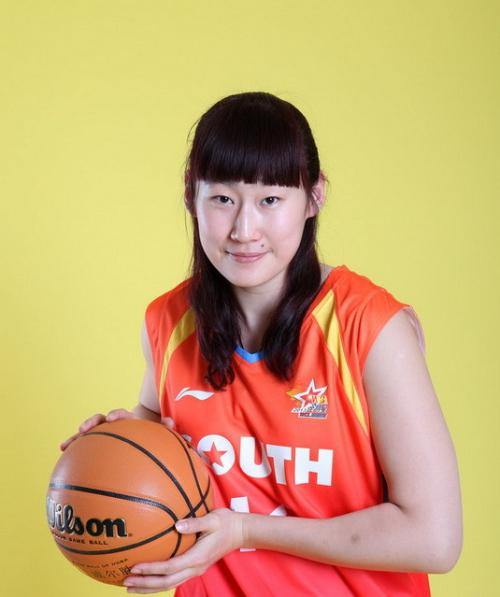 山东西王女篮官宣:队长姬晓租借加盟内蒙古一年