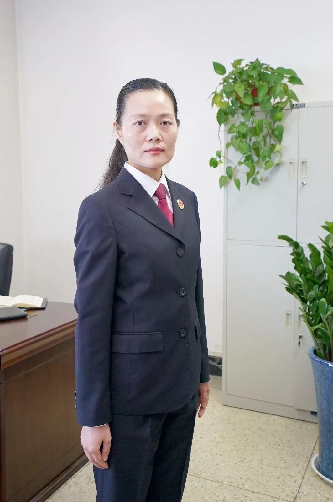 中国女检察官照片图片