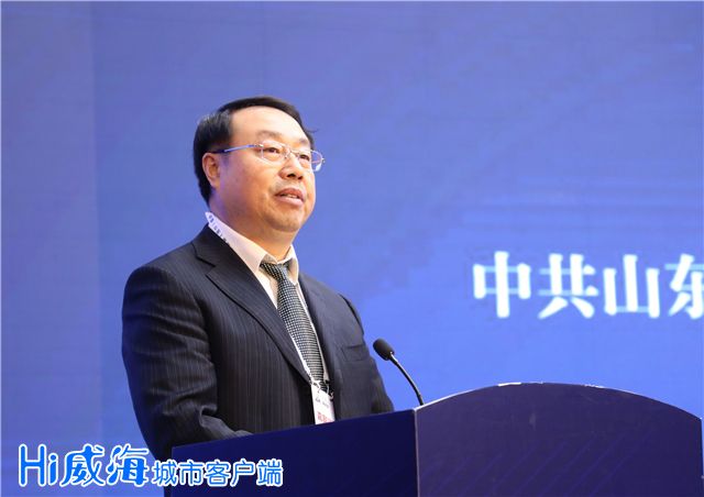 中共山东省委统战部常务副部长,省欧美同学会副会长赵强讲话.