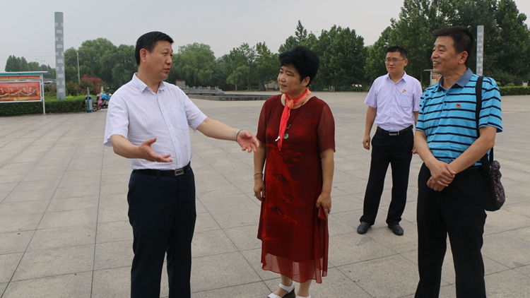 济南市体育局党组书记局长孔杰到章丘区进行主题教育调研