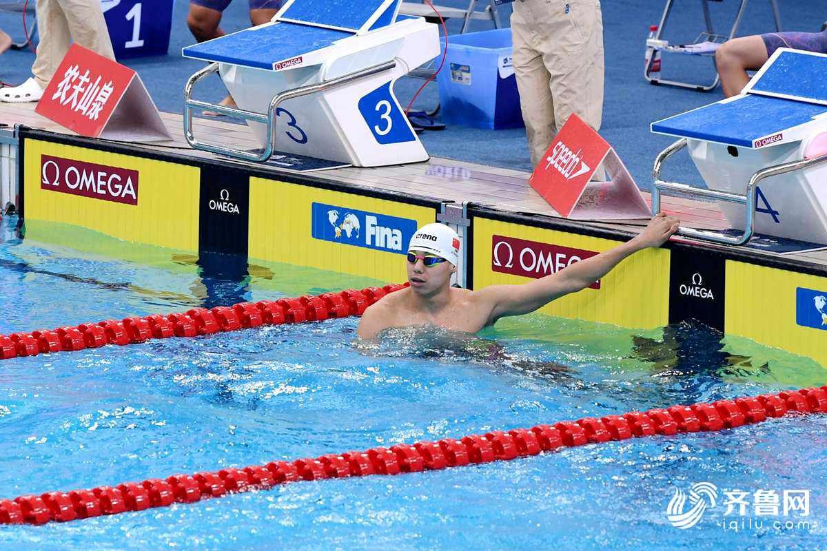 高清组图泳坛新星季新杰无悬念晋级决赛