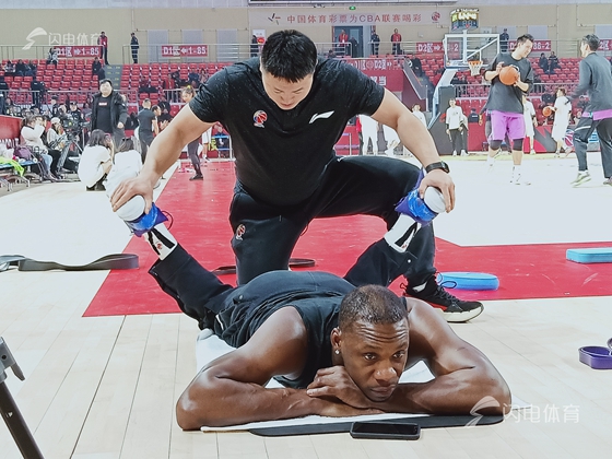 哈德森3413李敬宇21分山东男篮124104大胜吉林