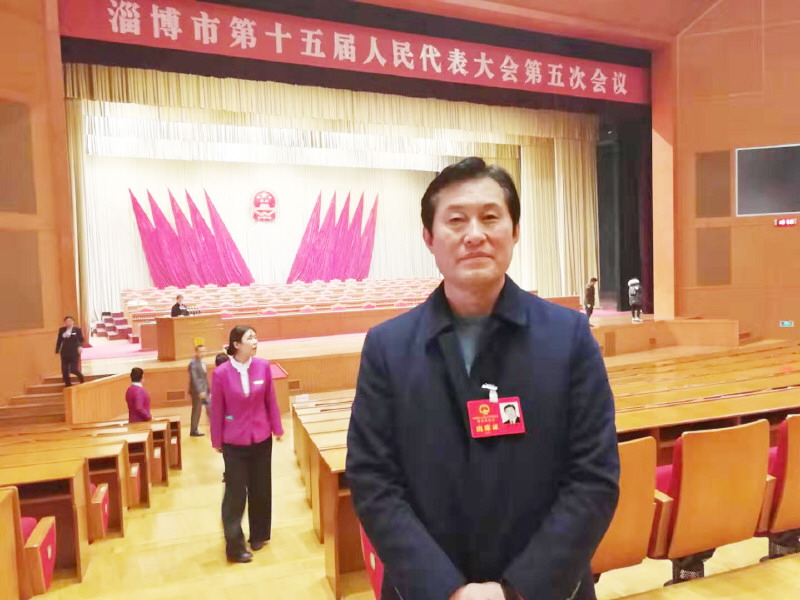 聚焦淄博两会丨市人大代表杨石勇着力建设幸福和谐社区