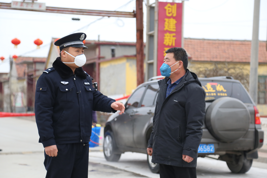 东营广饶:藏蓝卫士遇上白衣天使,夫妻携手共同战"疫!