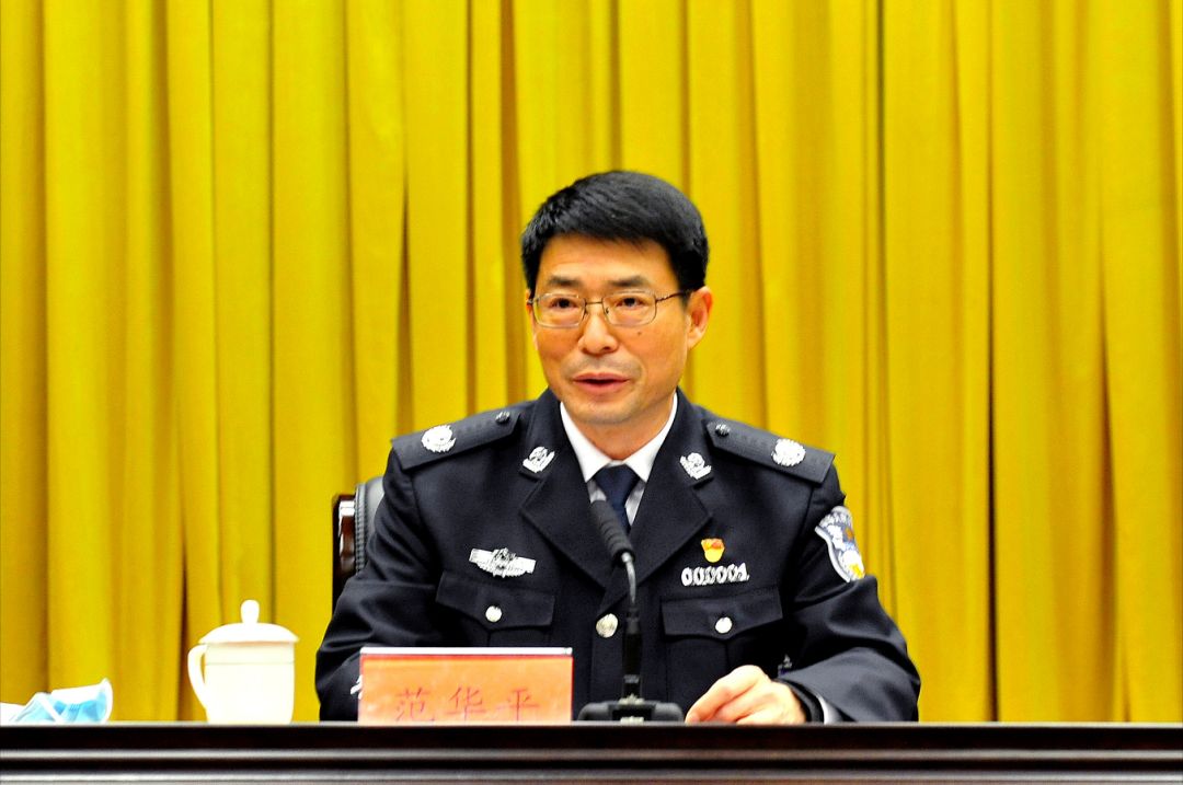 李文勇,刘长杰4名高级警官晋升一级警监警衔,张东海,李克岱,刘克振